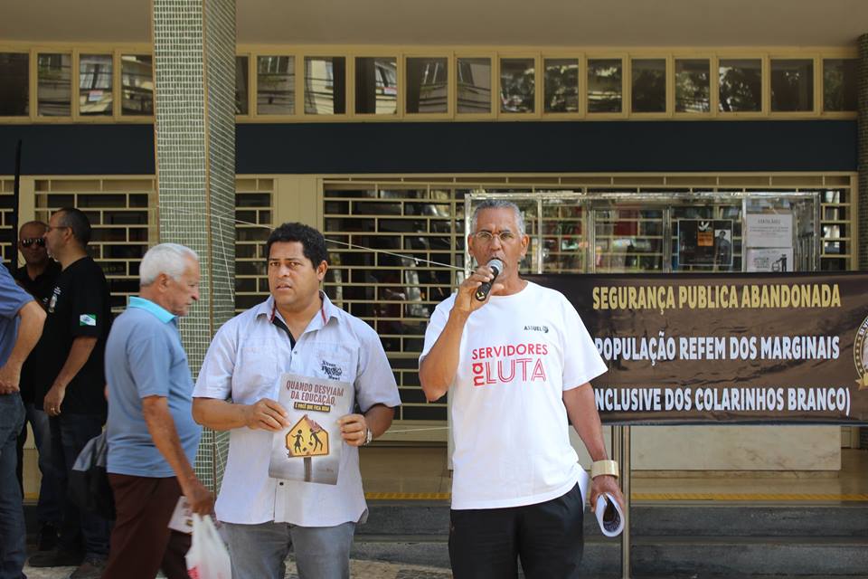 ENTIDADES VÃO ÀS RUAS DENUNCIAR O DESMONTE DO SERVIÇO PÚBLICO PROMOVIDO PELO GOVERNO RICHA