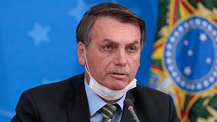 Folha de São Paulo no seu edorial chama Bolsonaro de estupido assassino e o ministro da saúde de fantoche.